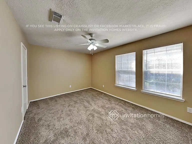 1515 Glasholm Dr — Photo 13