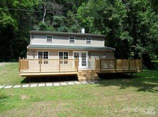 1390 Amster Grove Rd, Winchester, KY 40391