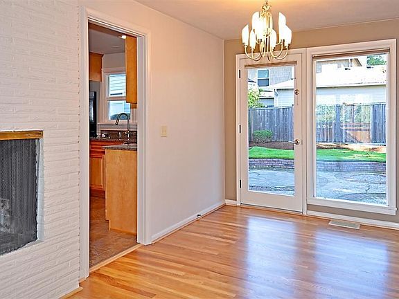 Dining room adjoins kitchen