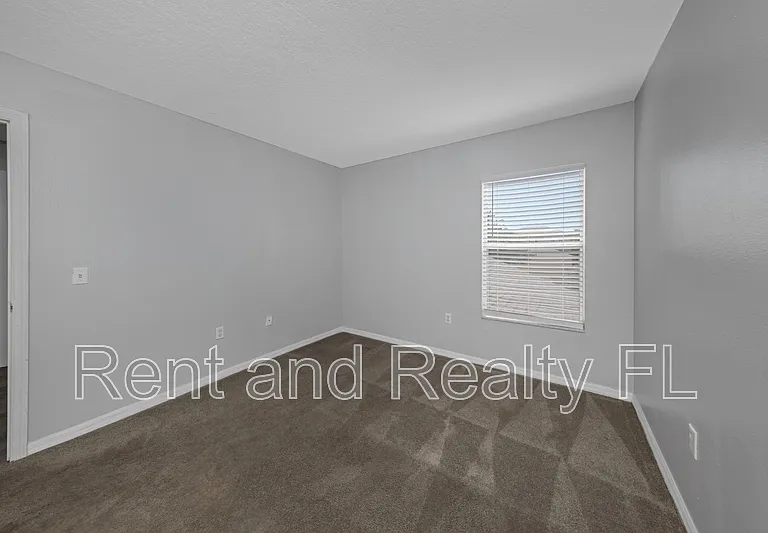 12107 Fern Haven Ave — Photo 11