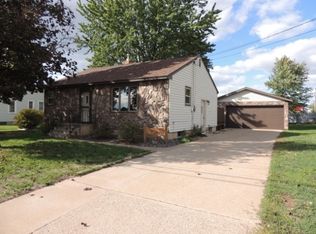 911 Pepper Ave, Wisconsin Rapids, WI 54494