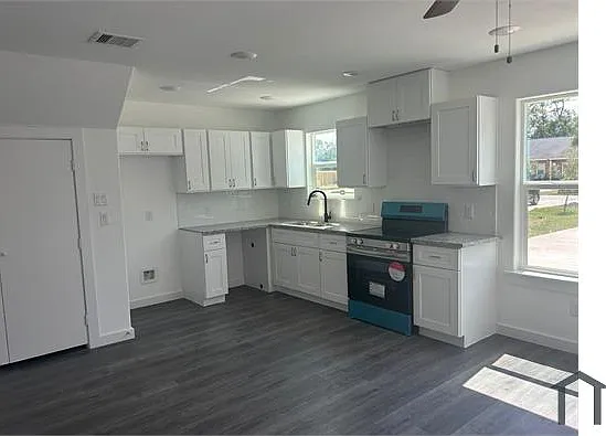 8213 Bigwood St #A — Photo 3
