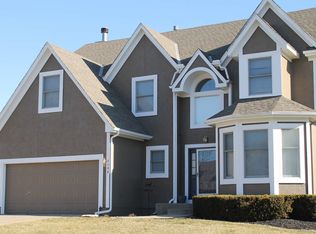 8506 W 156th Ter, Overland Park, KS 66223