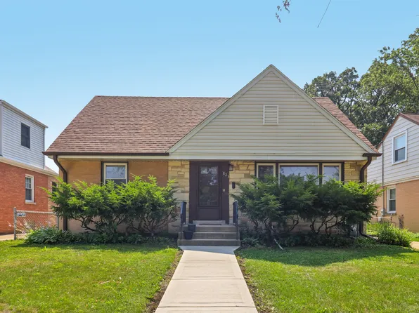 823 Rowe Ave, Park Ridge, IL 60068