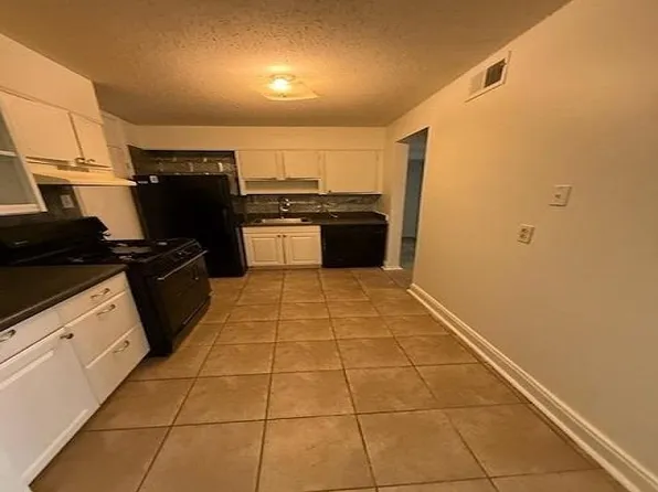45 N Belvedere Blvd APT 102, Memphis, TN 38104