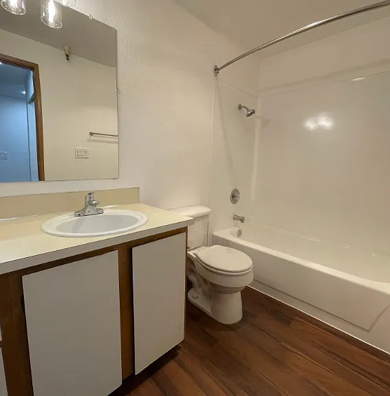 Park Place Apartments — Photo 5