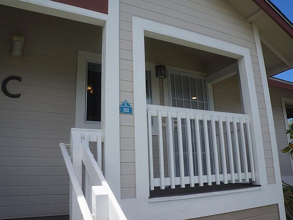 2nd image of 75-6081 Alii Dr APT C202