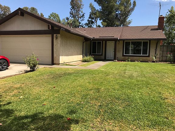 3rd image of 3751 Glen Ridge Dr