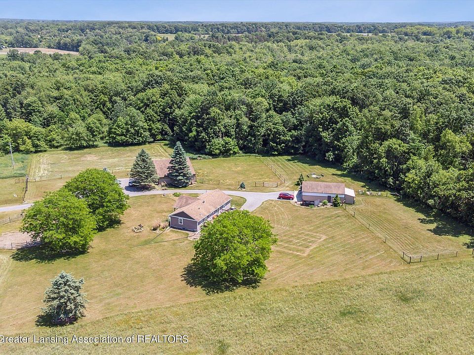 5815 Kinneville Rd, Eaton Rapids, MI 48827 | Zillow