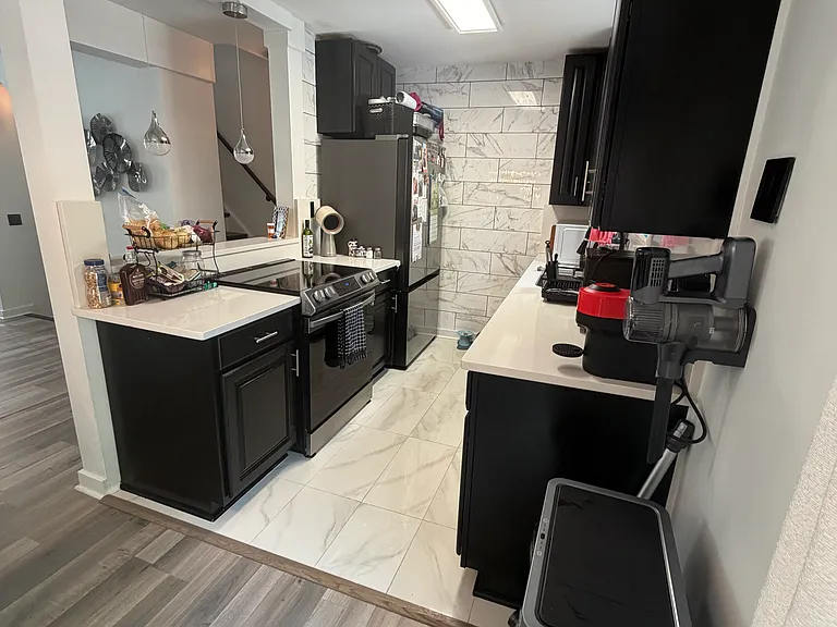 2376 Hunters Square Ct — Photo 11