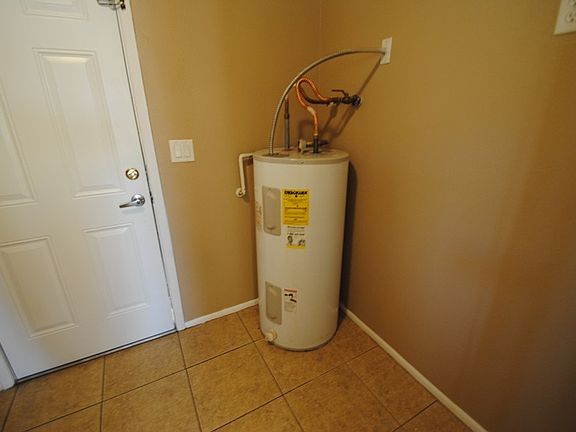 5th image of 8520 W Palm Ln Unit 1036