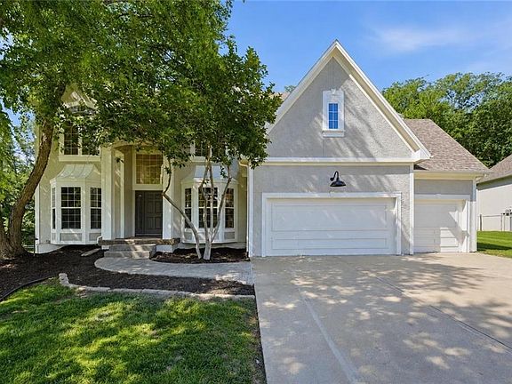 2nd image of 2634 SW Wintervalley Dr