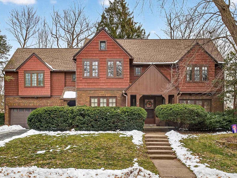 1st image of 49 Kenwood Ave