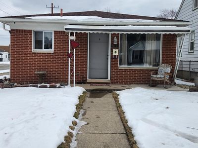 2196 Cicotte Ave, Lincoln Park, MI, 48146