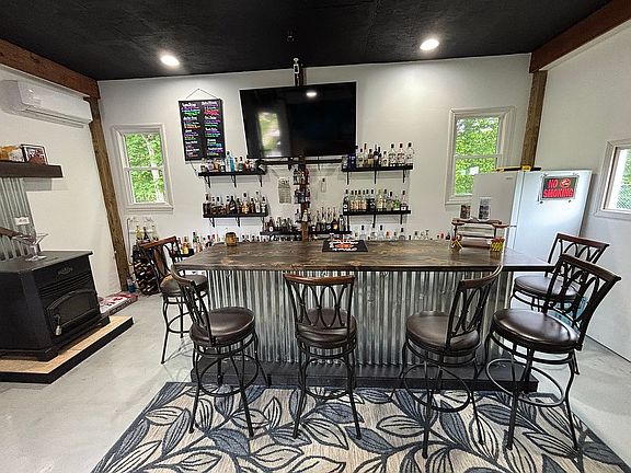 You never seen a man cave ?