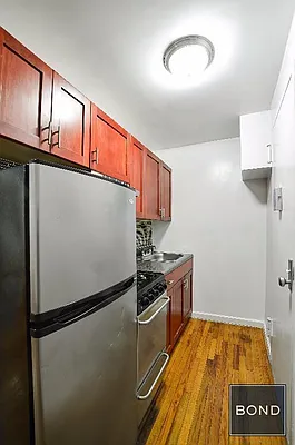 Rented by Bond New York | media 12