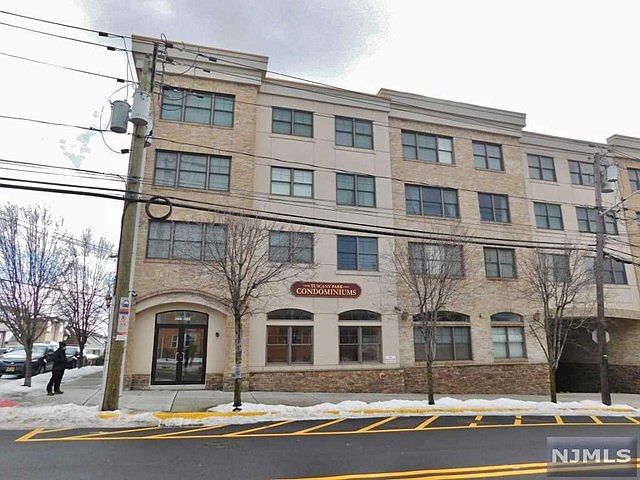 1st image of 380-382 Anderson Ave #3C