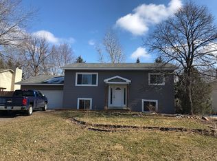 11408 Florida Ave N, Champlin, MN 55316