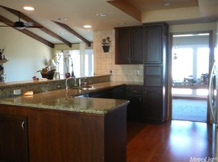 158 River Ridge Way, Folsom, CA 95630