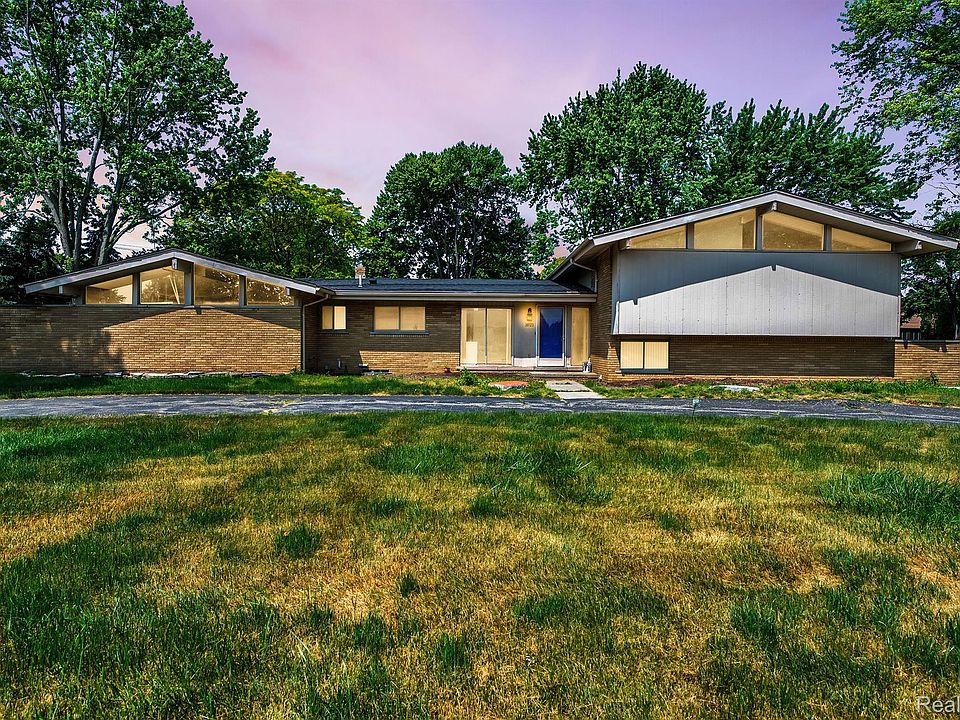 1st image of 38123 E Horseshoe Dr