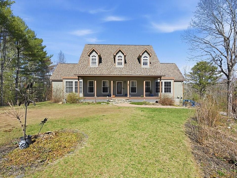 1st image of 272 Nicholas Rd