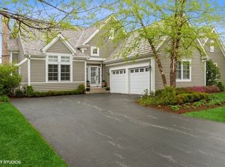 55 S Asbury Ct, Lake Forest, IL