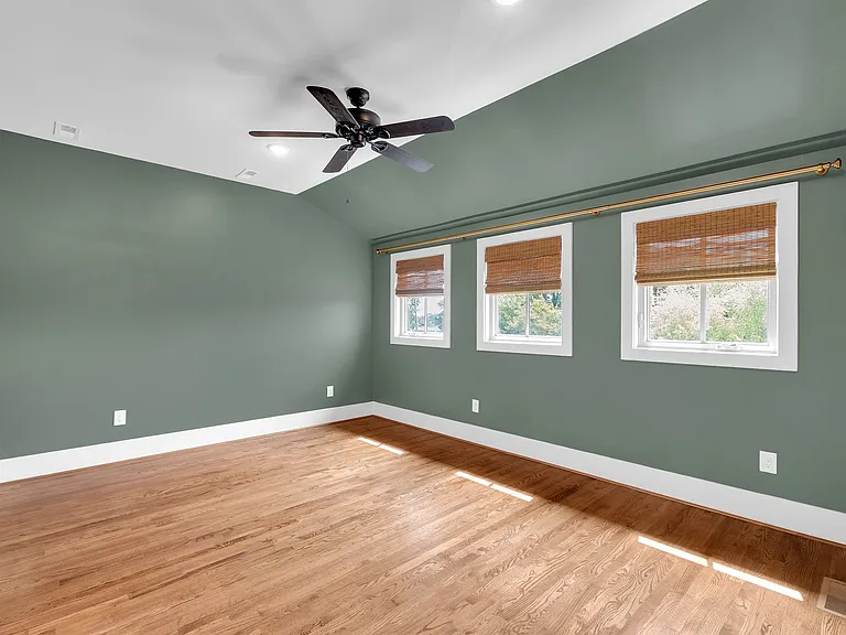 708 Anderson Rd — Photo 12