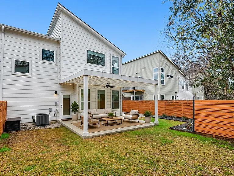 1106 Walton Ln #A — Photo 7