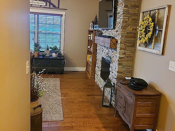 Entry into living room 