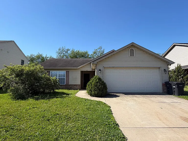 525 Plantation Way — Photo 1