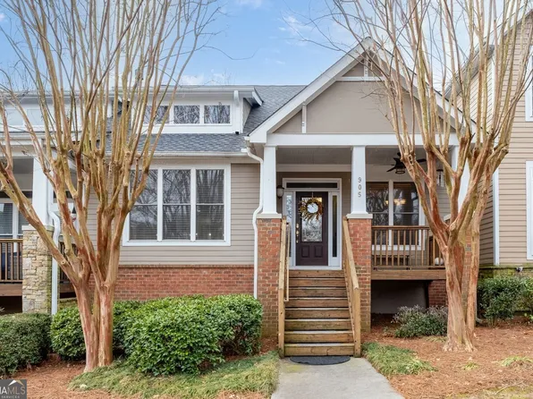 905 Freedom Ln, Roswell, GA 30075