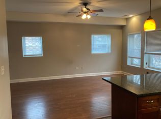 5431 S Michigan Ave APT 2F, Chicago, IL 60615