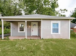 9118 Delphine Ave, Saint Louis, MO 63114