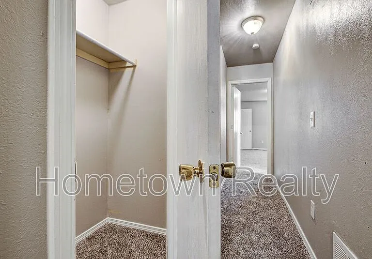 312 NW 118th St — Photo 30