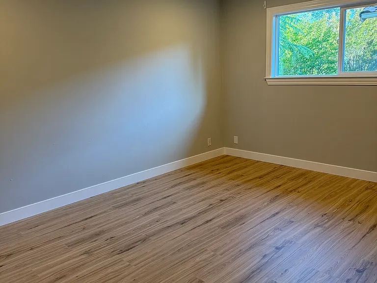 475 Tyndall St #5 — Photo 6