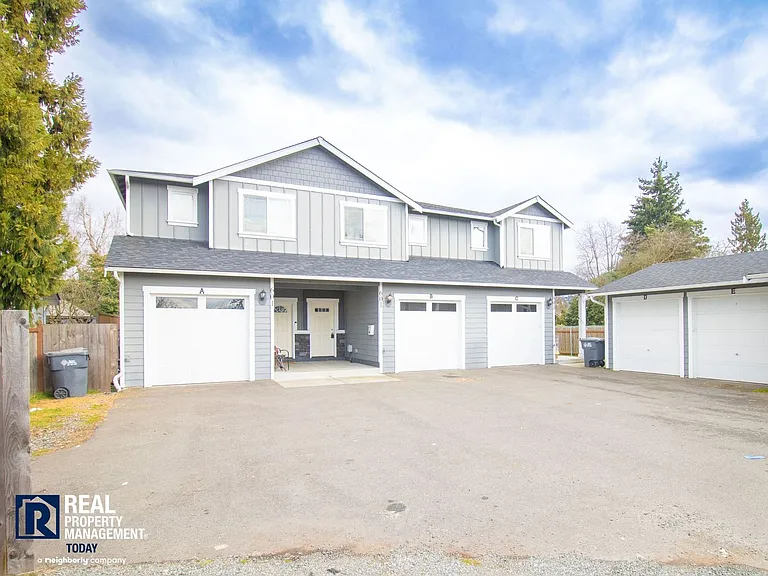 601 5th St SW — Photo 1