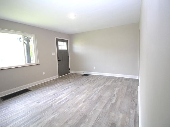 5th image of 4319 Williams Ave