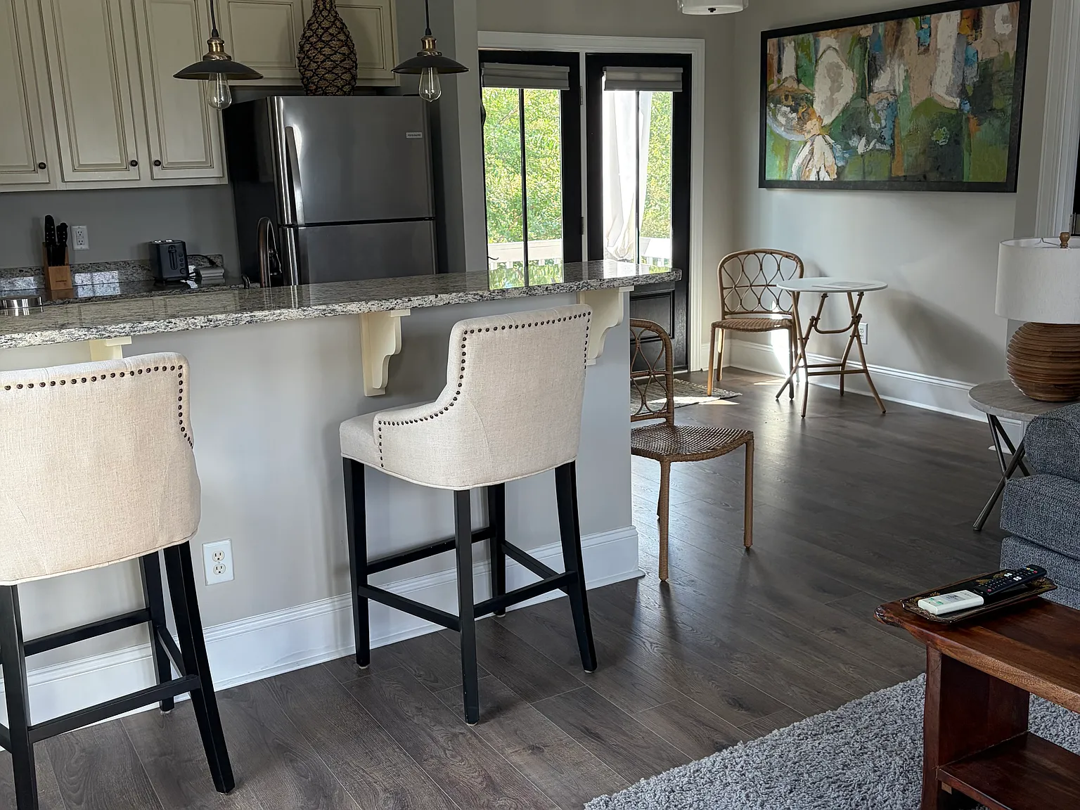 1 bed, 900 sqft, $1,600 — Photo 2