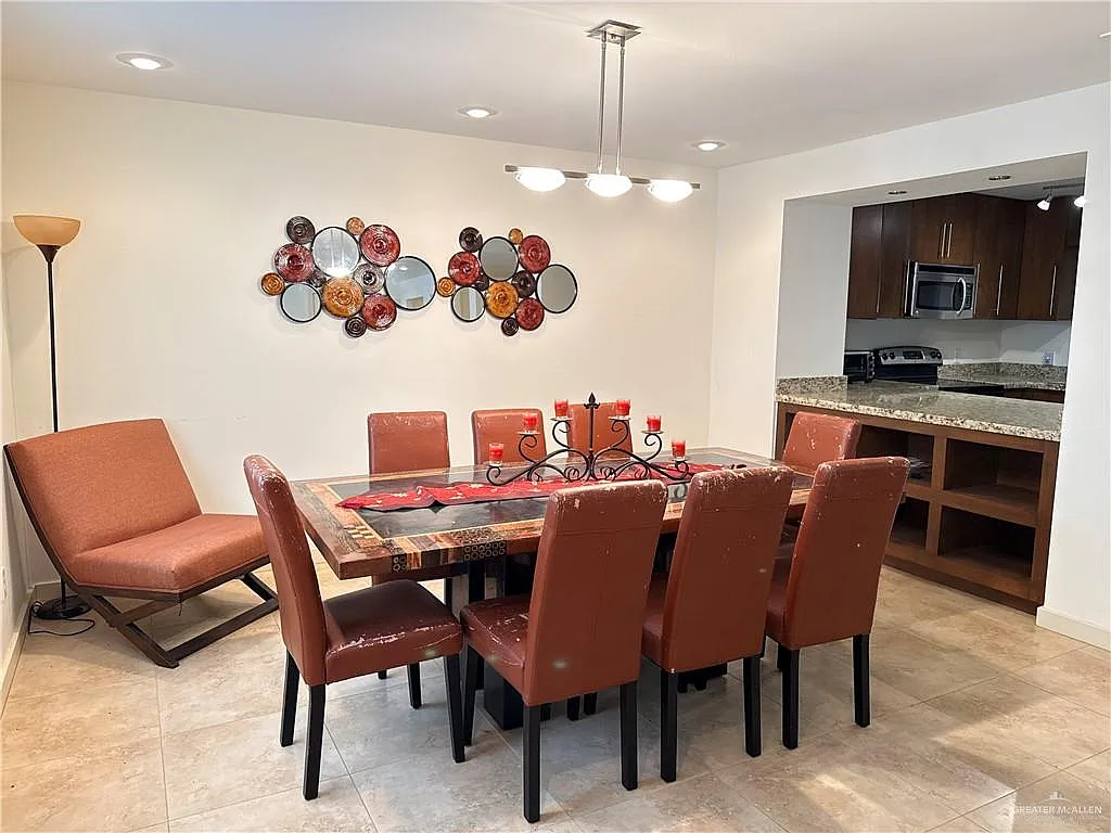 2 bed, 2.0 bath, 1583 sqft, $1,500 — Photo 4