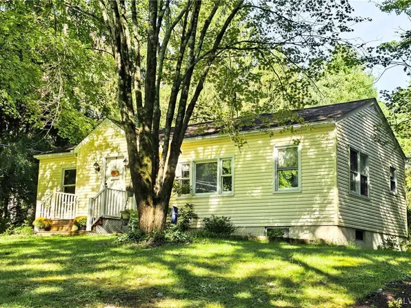 8695 Interchange Rd, Lehighton, PA 18235
