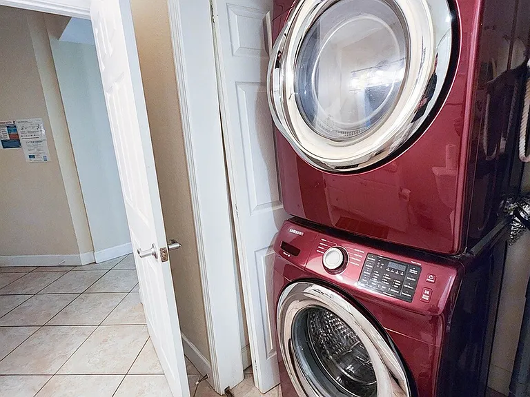 Washer/Dryer