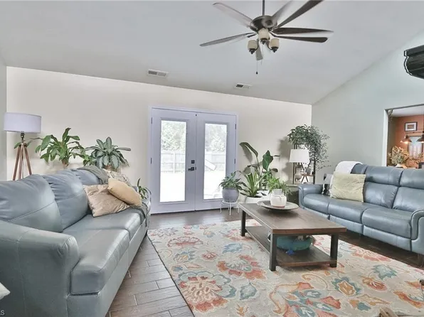 4220 Mae Len Dr, Winston Salem, NC 27107