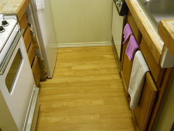 Oven, fridge, dishwasher