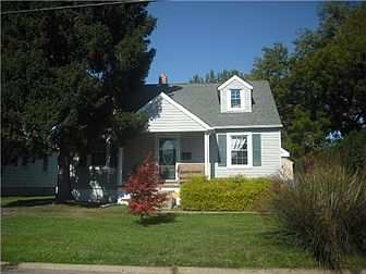 1st image of 3415 Cranston Ave