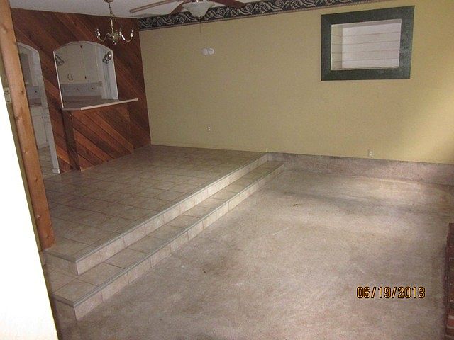 2nd image of 691 Calle Grande St