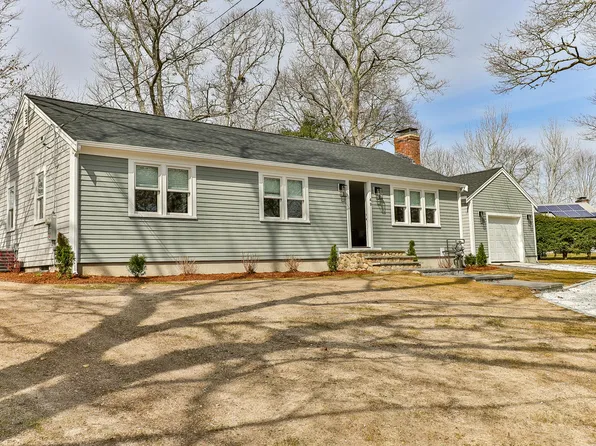 49 Huckins Neck Road, Centerville, MA 02632