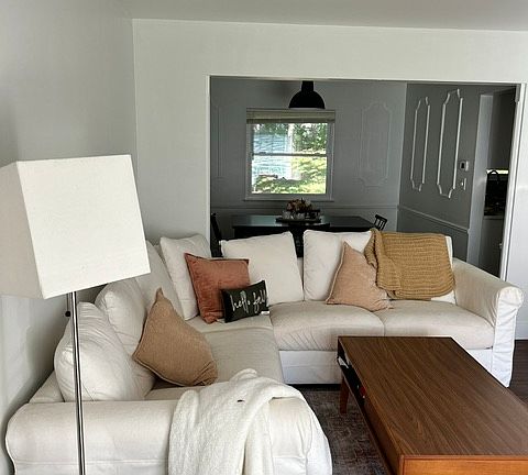 3rd image of 2368 Colony Way