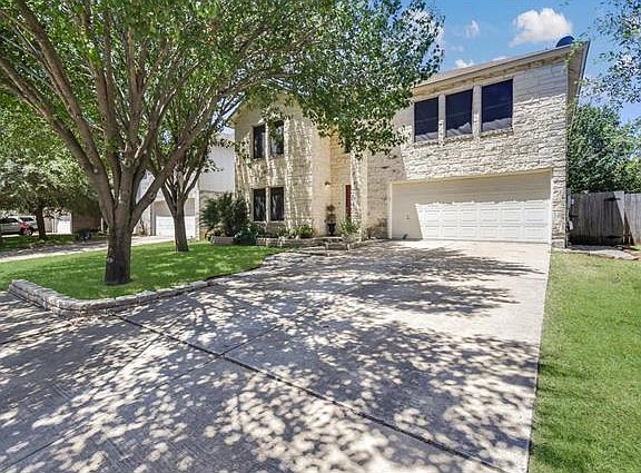 4th image of 2613 Glen Field Dr