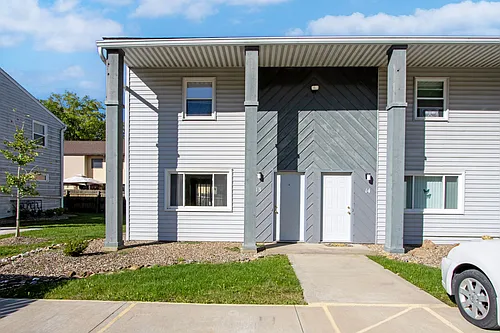 240 Collier Dr #10 Photo 1