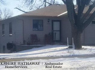 5534 Sea Mountain Rd, Lincoln, NE 68521